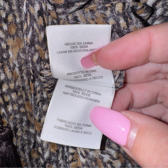 JOIE Brown Gold Dot Tassel Tribal Flowy Light Top Shirt 100% Silk Size Small - Picture 14 of 15